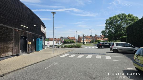 Spécial investisseur/Actif commercial occupé – Bail à construction jusqu'en 2052
