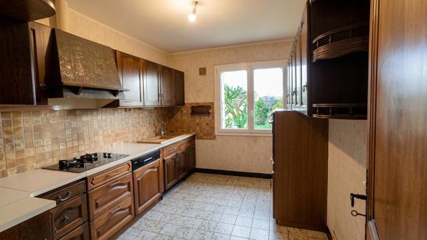Maison 5 pièces à vendre Naintré - 86530 / Réf: 12060