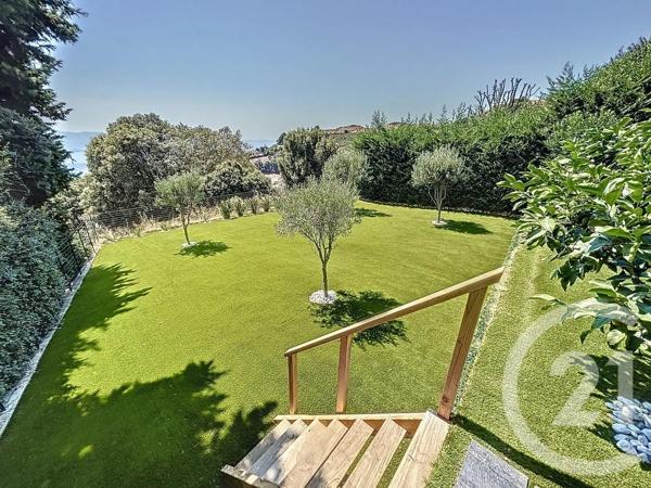 Maison à vendre  8 pièces - 227 m 2   ALATA  - 201