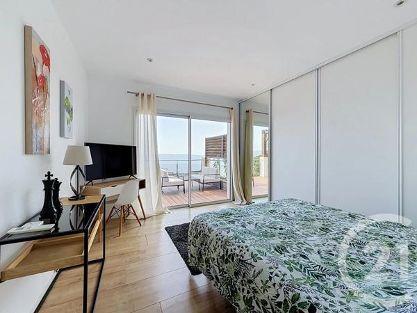 Maison à vendre  8 pièces - 227 m 2   ALATA  - 201