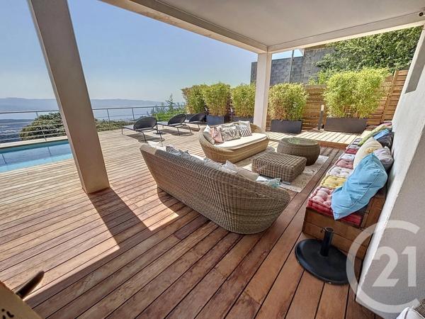 Maison à vendre  8 pièces - 227 m 2   ALATA  - 201