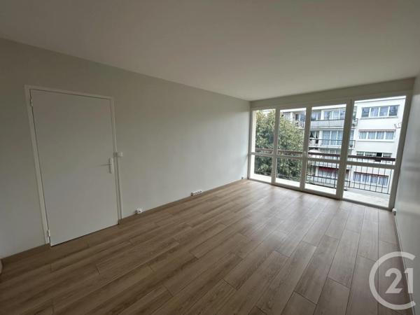 Appartement F2 à vendre  2 pièces - 44,17 m 2   MENNECY  - 91