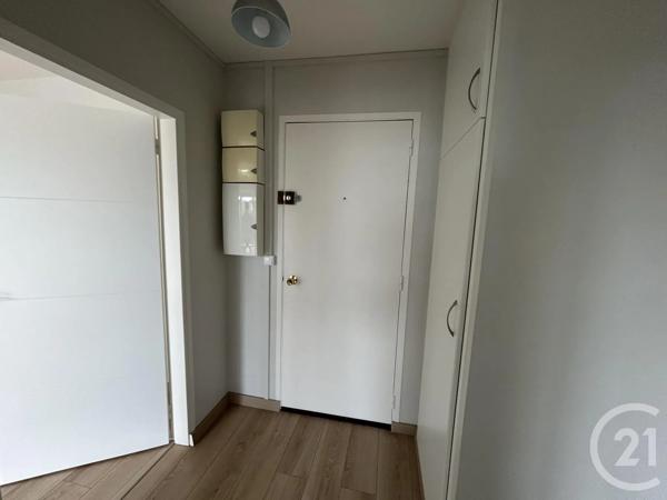 Appartement F2 à vendre  2 pièces - 44,17 m 2   MENNECY  - 91