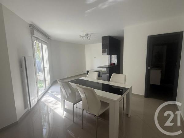 Appartement F2 à vendre  2 pièces - 45,70 m 2   SAVIGNY SUR ORGE  - 91