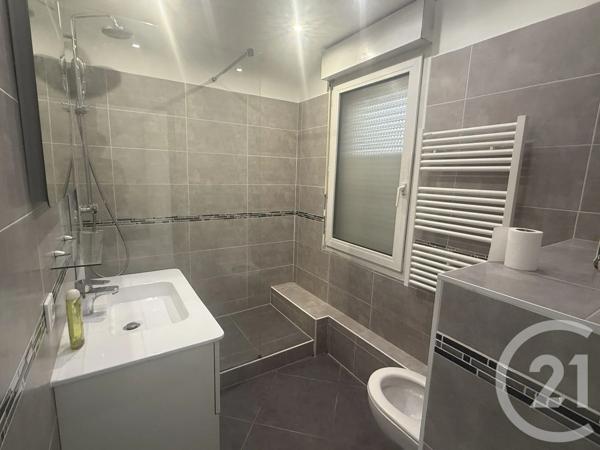 Appartement F2 à vendre  2 pièces - 45,70 m 2   SAVIGNY SUR ORGE  - 91