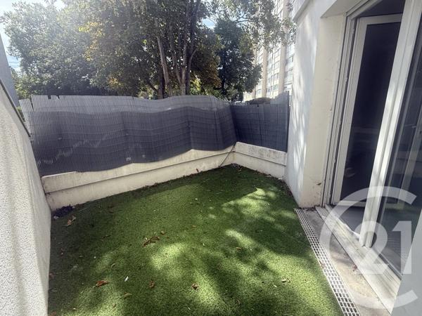 Appartement F2 à vendre  2 pièces - 45,70 m 2   SAVIGNY SUR ORGE  - 91