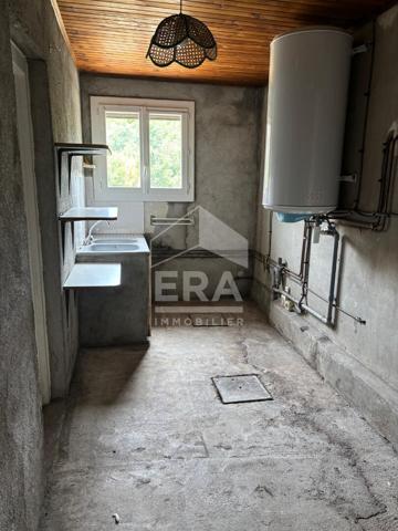 Maison 3 chambres jardin et garage Chateau Arnoux Saint Auban