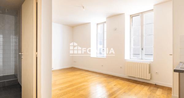 À vendre Studio 28.69 m² - Nîmes 30000