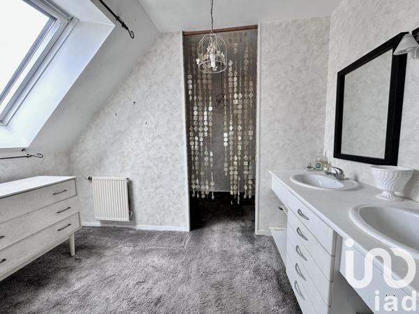 Maison à vendre 8 pièces 255 m² Saint-Germain-lès-Corbeil