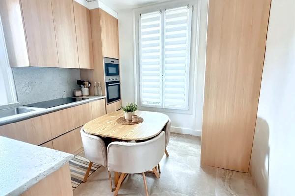 authentique meulière de 180 m2 avec véranda et piscine