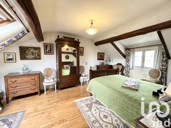 Maison à vendre 12 pièces 231 m² Saint-Cyr-sous-Dourdan