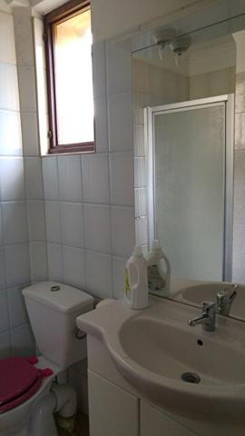 Appartement 1 pièce d'environ 25 m² à louer à CARPENTRAS (84200).