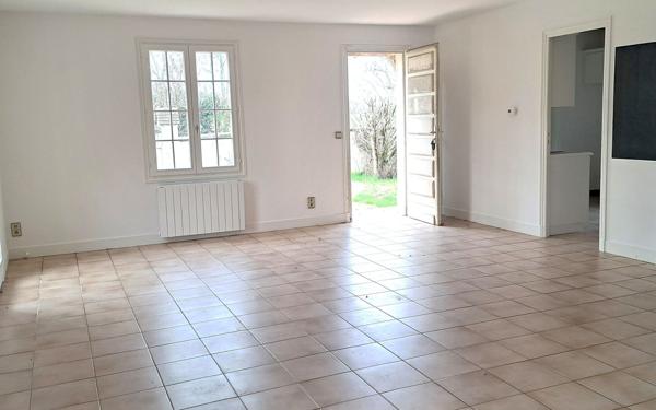 Maison à louer    4 pièces • 128 m2 Gien