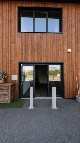 À LOUER UREAU / CABINET AVEC ACCÈS DIRECT DEPUIS LE PARKING - SECTEUR CAVIGNAC , Cavignac