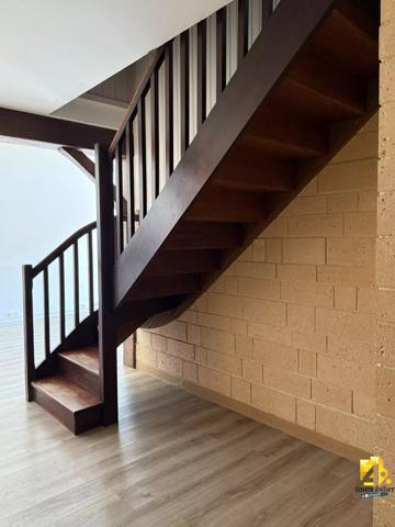 Appartement - 5 pièces - 121 m²