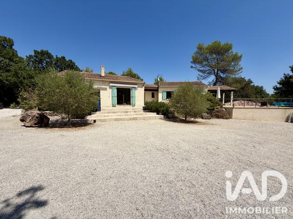 Maison à vendre 5 pièces 160 m² Saint-Maximin-la-Sainte-Baume