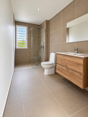 A LOUER VILLA NEUVE T5 GOYAVE