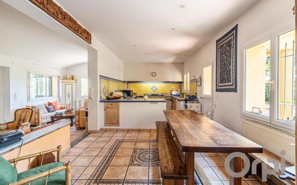 Maison à vendre    6 pièces • 205 m2 Nice