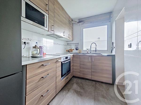 Appartement F4 à vendre  4 pièces - 70,90 m 2   RUNGIS  - 94
