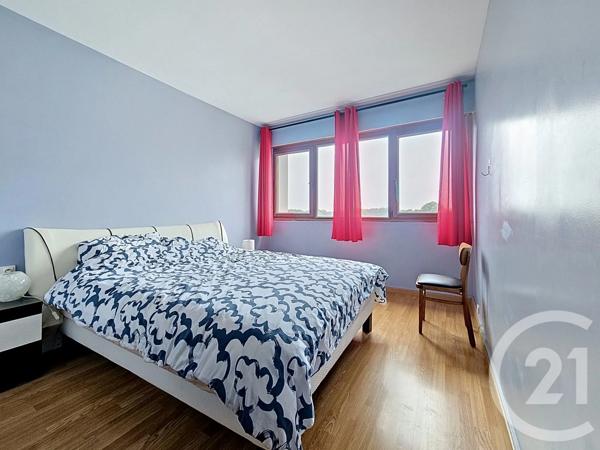 Appartement F4 à vendre  4 pièces - 70,90 m 2   RUNGIS  - 94