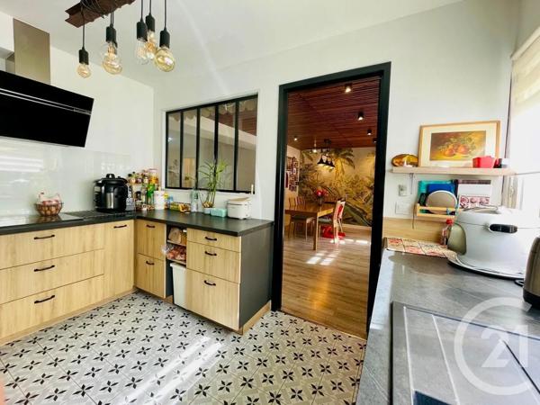 Maison à vendre  7 pièces - 174,27 m 2   BEAUCHAMP  - 95