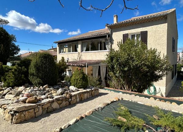 Maison à vendre    6 pièces • 186 m2 Vaison-la-Romaine