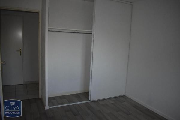 Appartement à louer 2 pièces 48.97m²