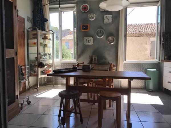 Local commercial + Maison de village coup de cœur !