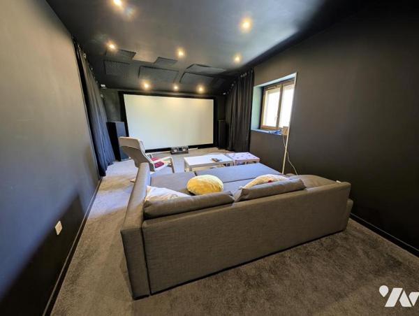 LONGERE 234m² habitable BIOZAT