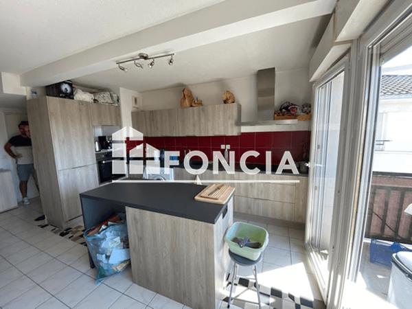 Location Appartement 3 pièces 64.89 m² - 9 RUE DE LA TANNERIE Mont De Marsan 40000