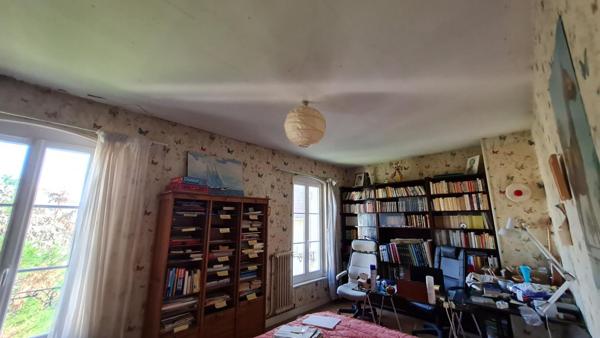 Mussidan Grande Maison  proche du centre ville - 5 chambres sur parcelle de 957 m²
