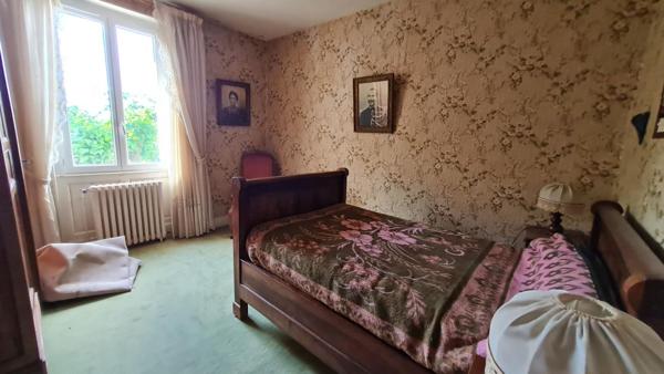 Mussidan Grande Maison  proche du centre ville - 5 chambres sur parcelle de 957 m²