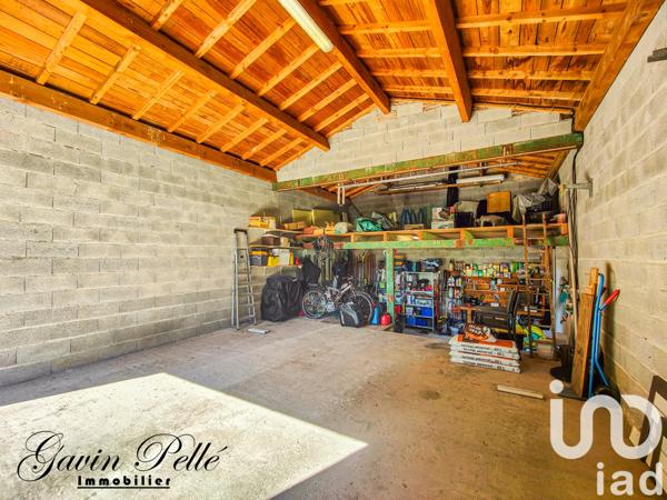 Maison à vendre 7 pièces 210 m² Saint-Benoît-de-Carmaux