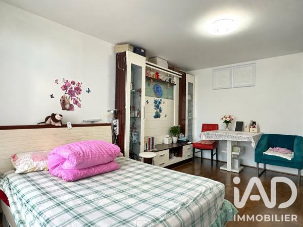 Appartement à vendre 3 pièces 73,12 m² Bobigny