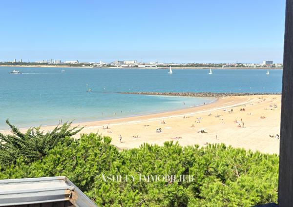 À VENDRE DUPLEX DERNIER ÉTAGE VUE MER ET TERRASSES