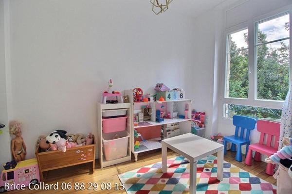 60100 CREIL Maison de caractère, 5-6 chambres, jardin, rare !