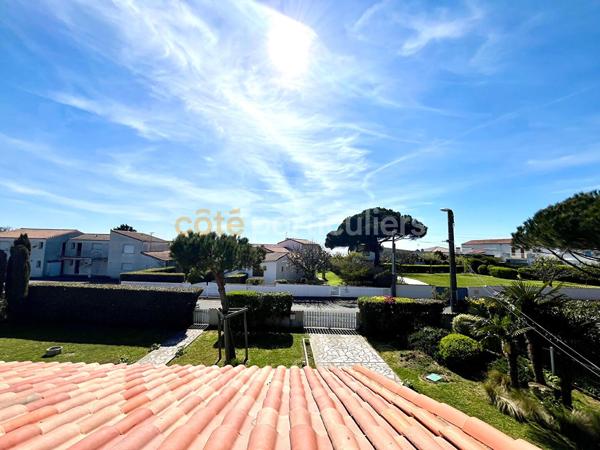 Vente
                Maison152,14 m² - 8 Pièces -
                    VAUX SUR MER (17640)