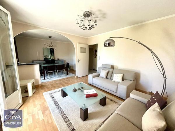 Appartement à vendre 4 pièces 70m² Avignon (84000)