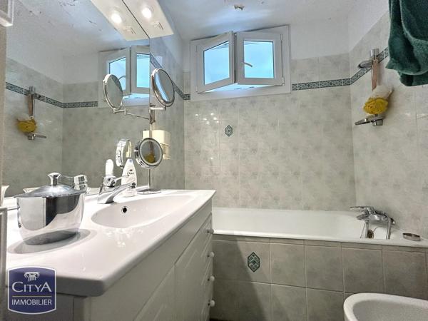 Appartement à vendre 4 pièces 70m² Avignon (84000)