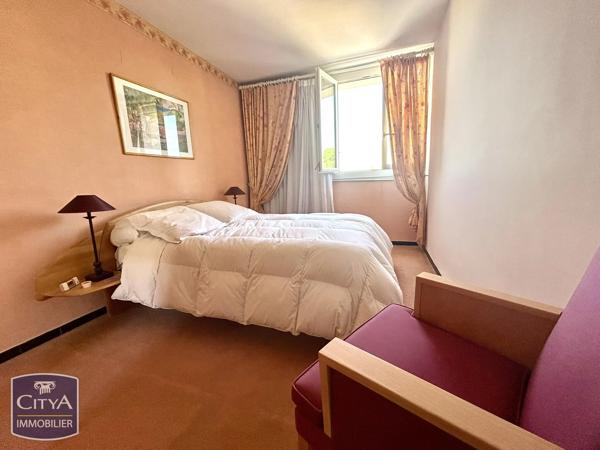 Appartement à vendre 4 pièces 70m² Avignon (84000)