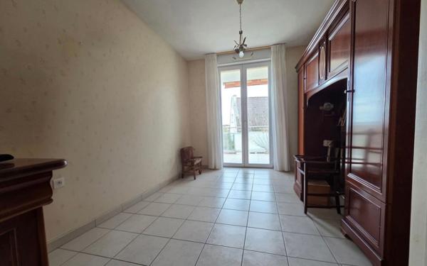 Appartement à vendre    2 pièces • 61,10 m2 Limoges