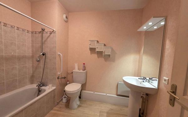 Appartement à vendre    2 pièces • 61,10 m2 Limoges