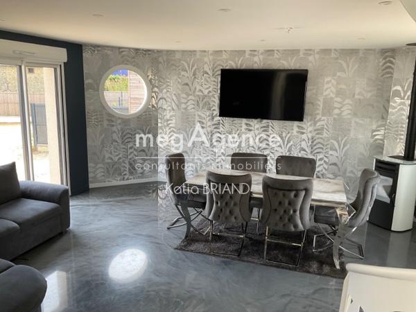 Maison à LAVAL, 53000 - 4 pièces 102m²