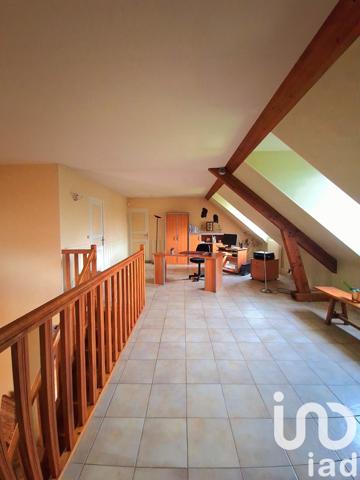 Maison 7 pièces de 188 m² à Saint-Fargeau (89170)