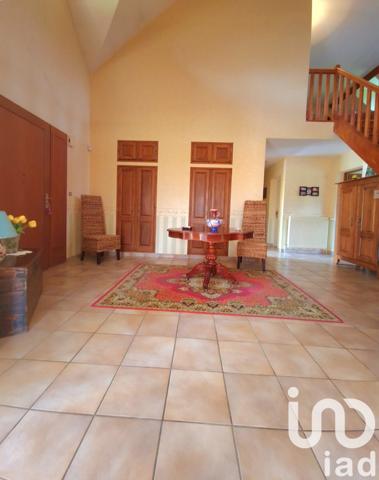 Maison 7 pièces de 188 m² à Saint-Fargeau (89170)