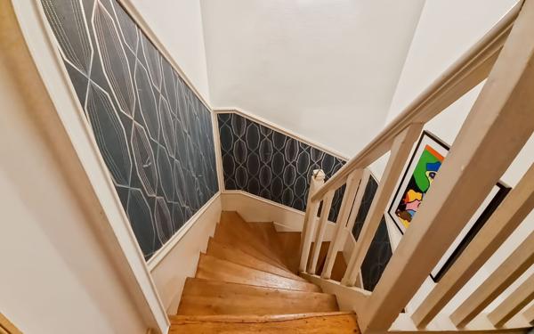 Appartement à vendre    6 pièces • 147,24 m2 Lyon 6