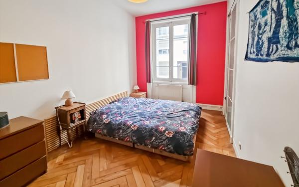 Appartement à vendre    6 pièces • 147,24 m2 Lyon 6