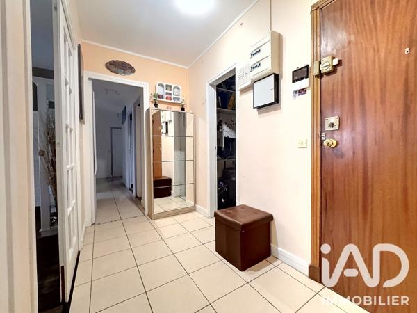 Appartement à vendre 4 pièces 87,96 m² Plaisir