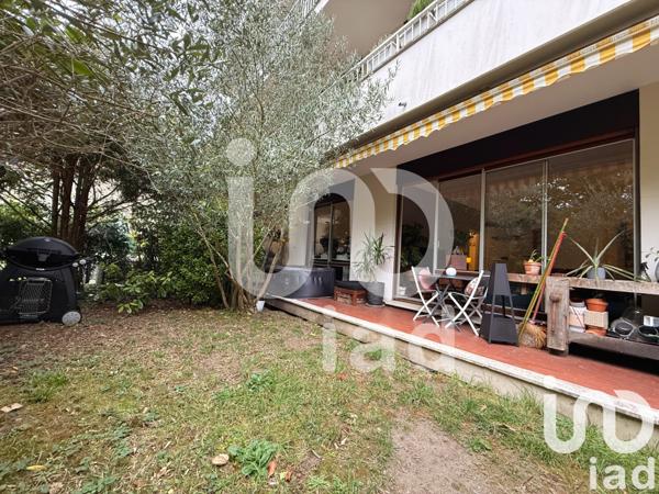 Appartement à vendre 2 pièces 65 m² Le Mesnil-le-Roi