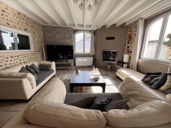 Maison à vendre |  Lons |  5 pièces | 180 m²